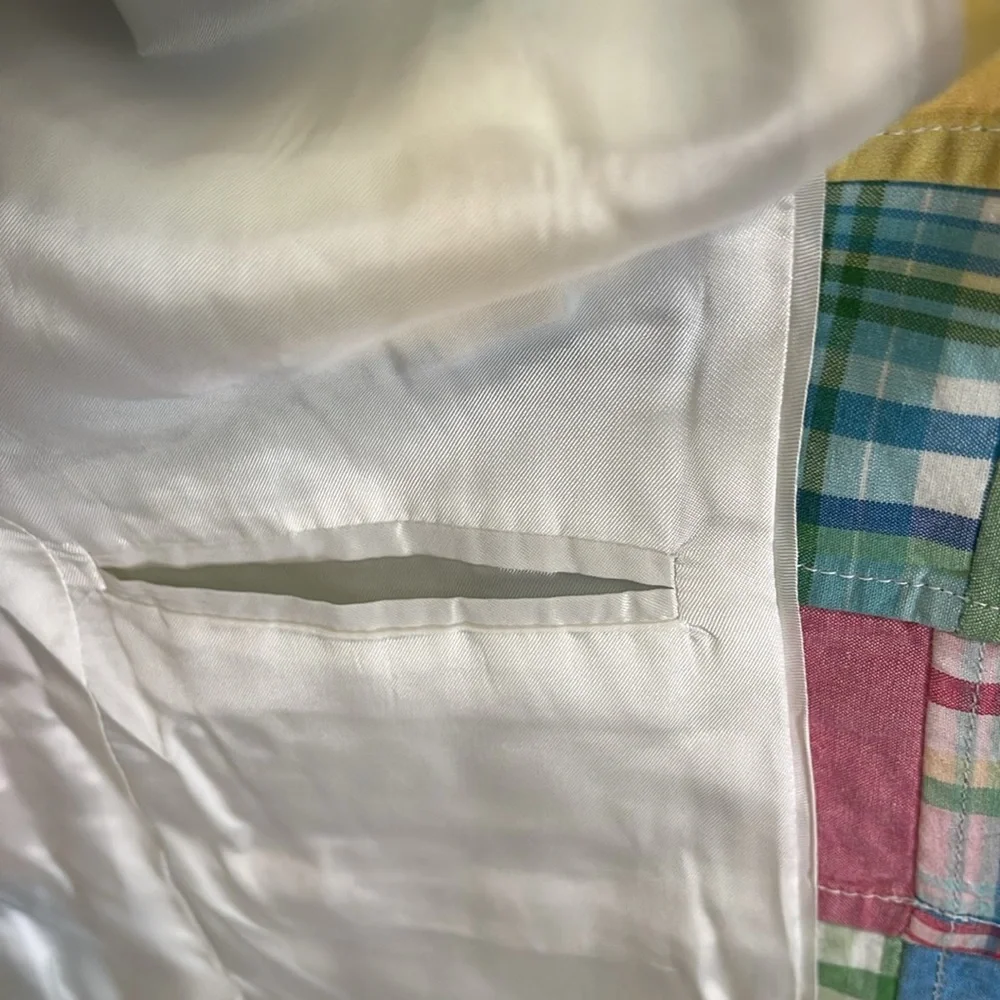 Brooks Brothers est. 1818. Classic patchwork design. Size 4 - Picture 7 of 14